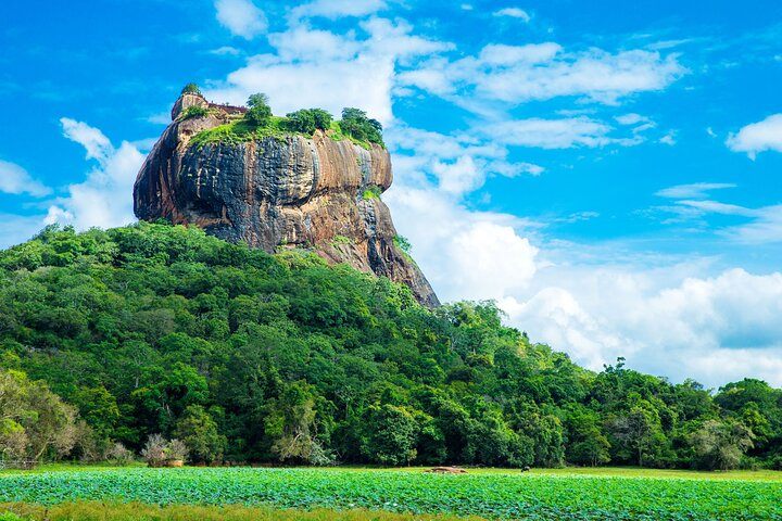 Kandy and Sigiriya One Night Two Days Tour - Photo 1 of 8